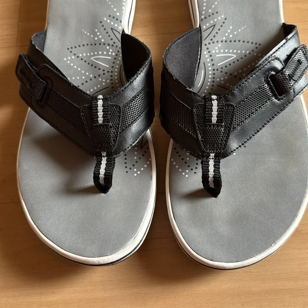 EARTH SPIRIT ELOY BLACK WOMENS THONG CUSHION SANDALS / FLIP FLOPS CASUAL SIZE 11